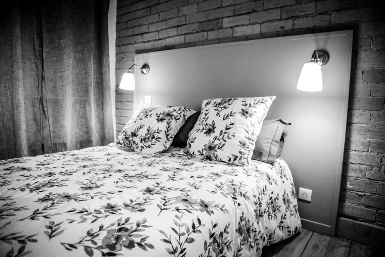 Duplex Centre Ville Сен-Фльор Екстериор снимка