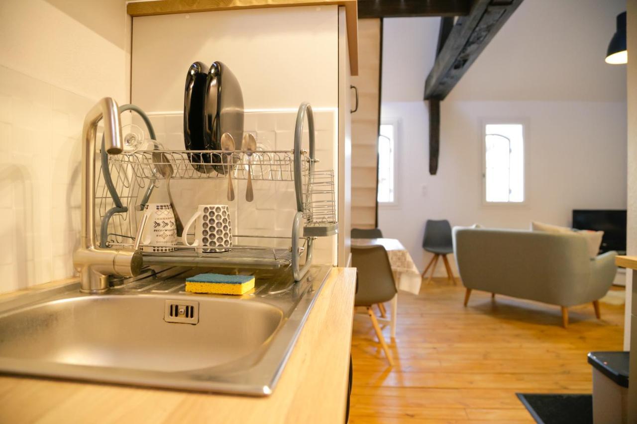 Duplex Centre Ville Сен-Фльор Екстериор снимка