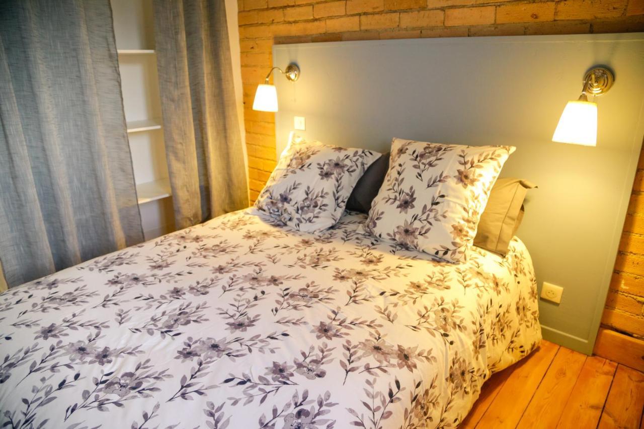 Duplex Centre Ville Сен-Фльор Екстериор снимка